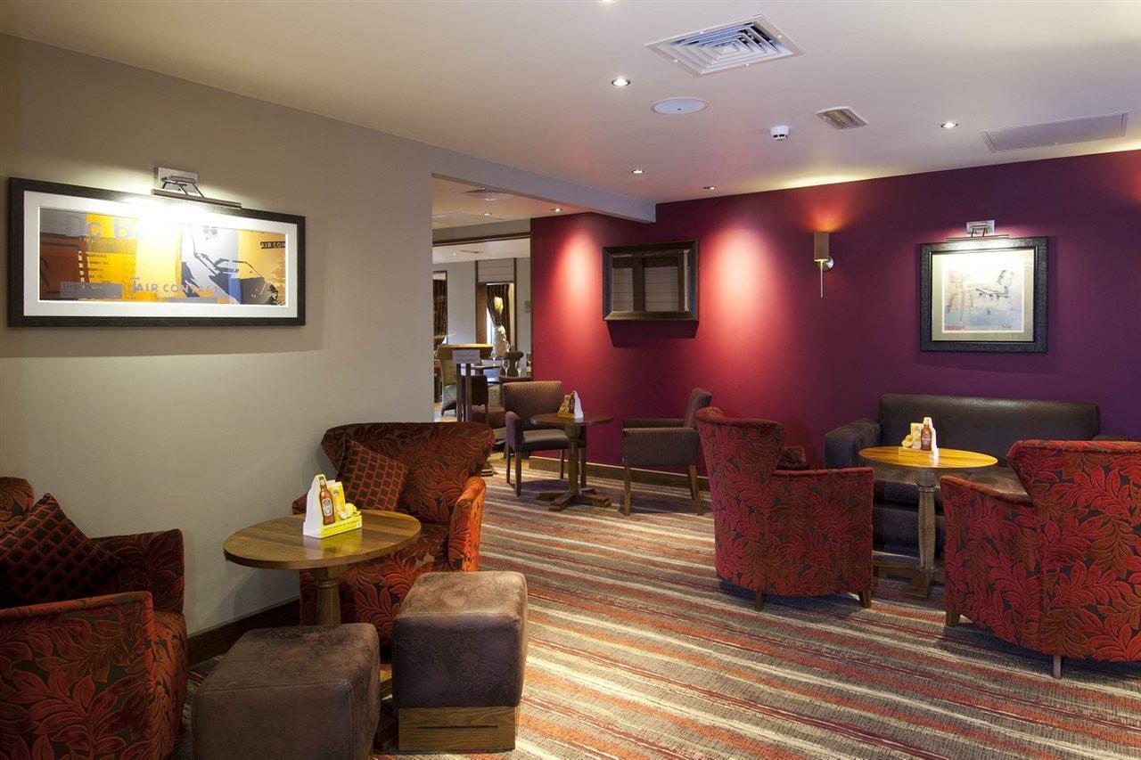 Premier Inn โซลิฮัล ภายนอก รูปภาพ